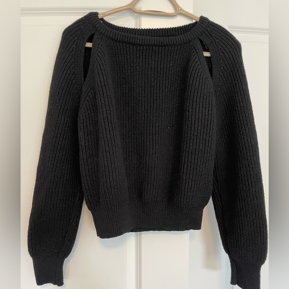Cut out Sweater